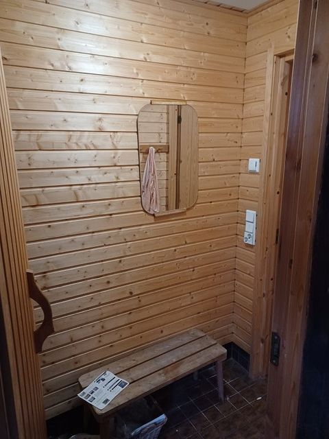 Image 91/100