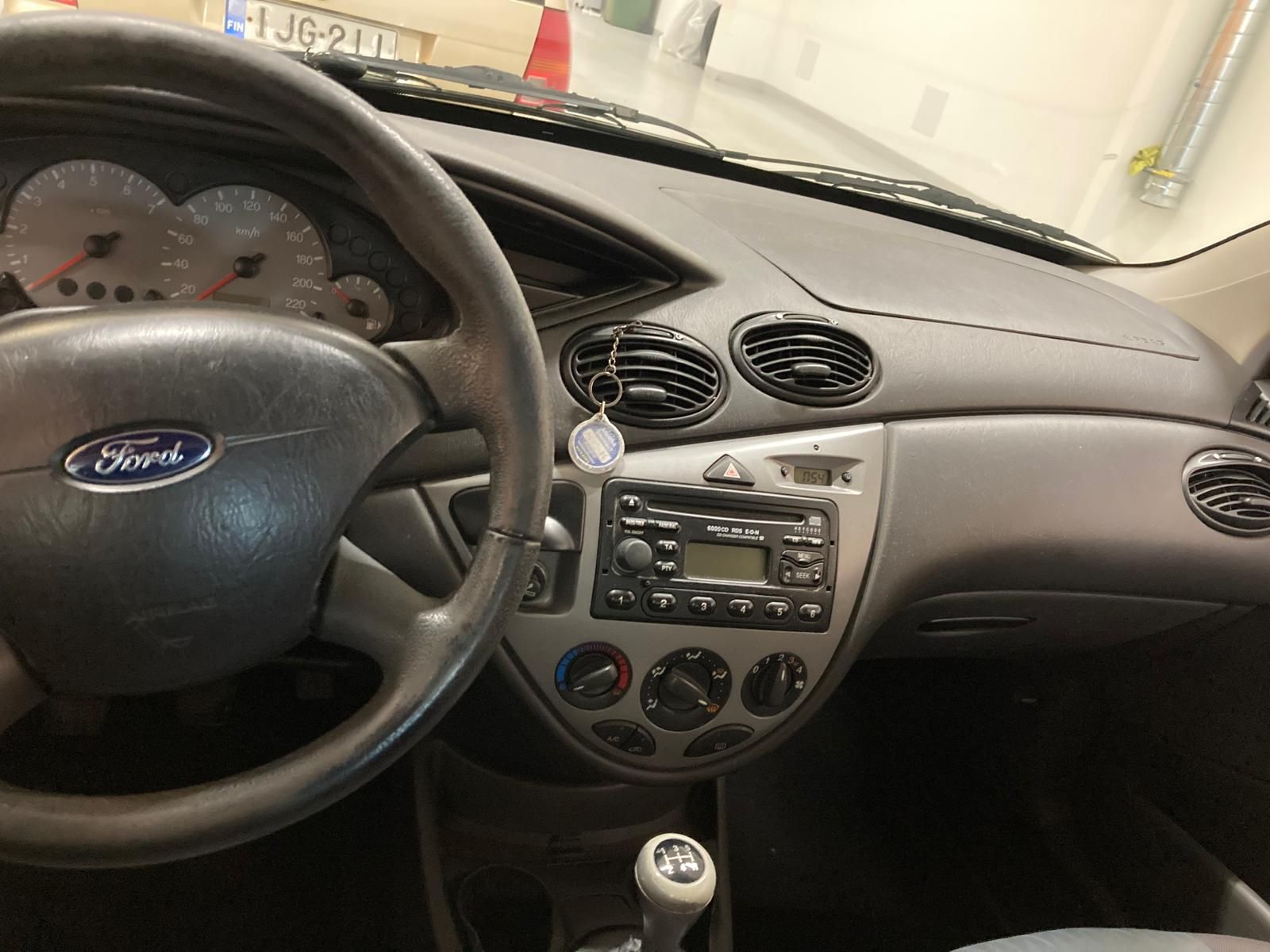 Image 7/10