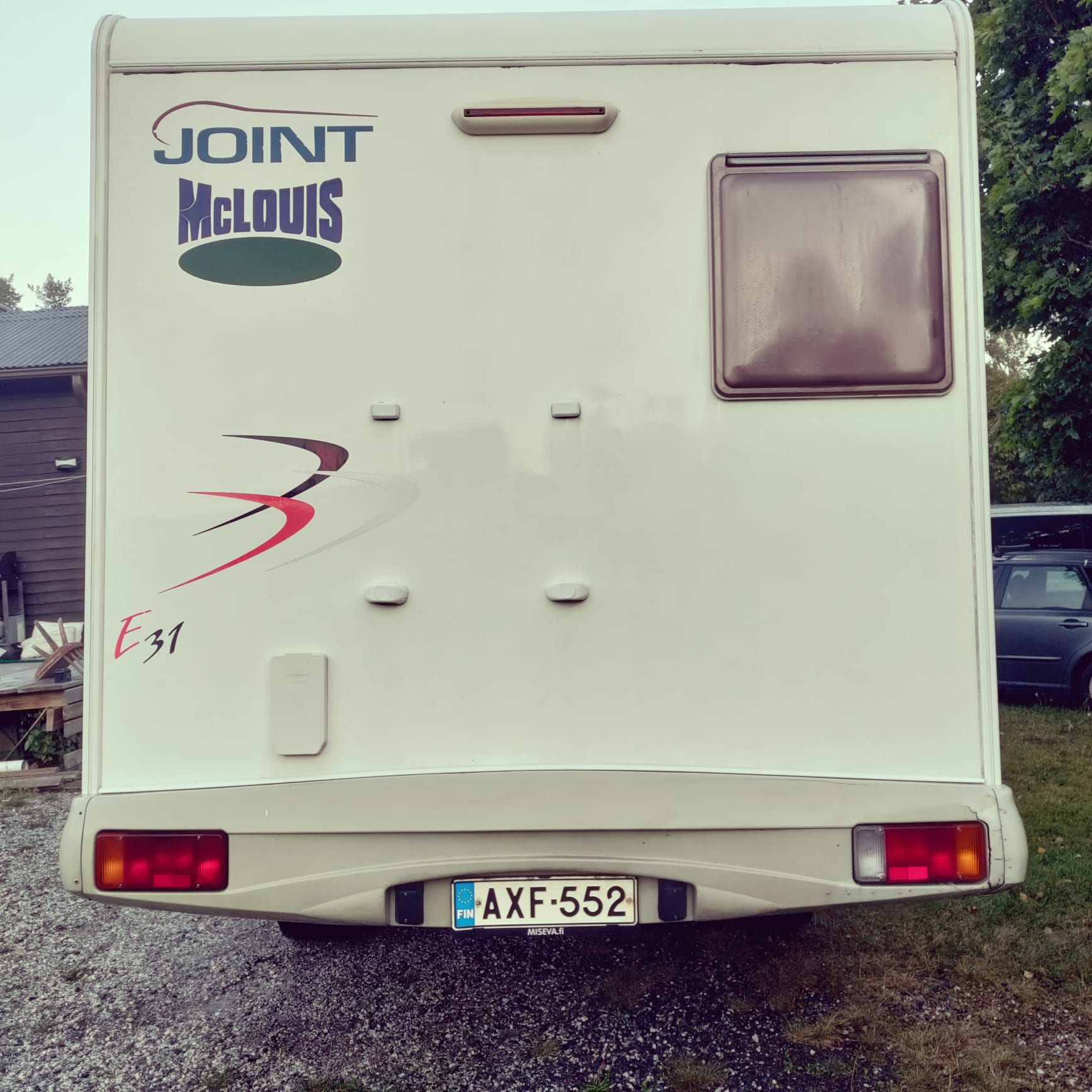 Image 7/18