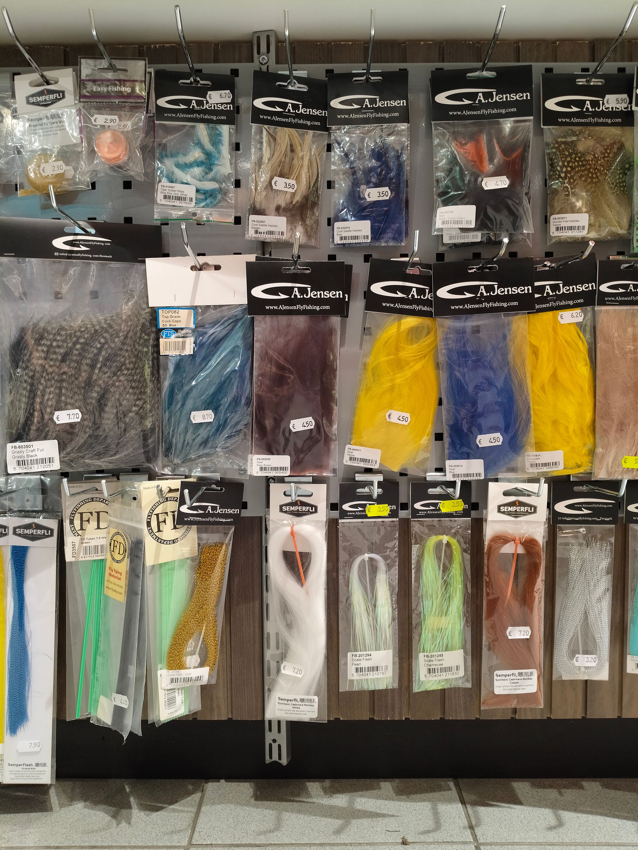 Image 4/7