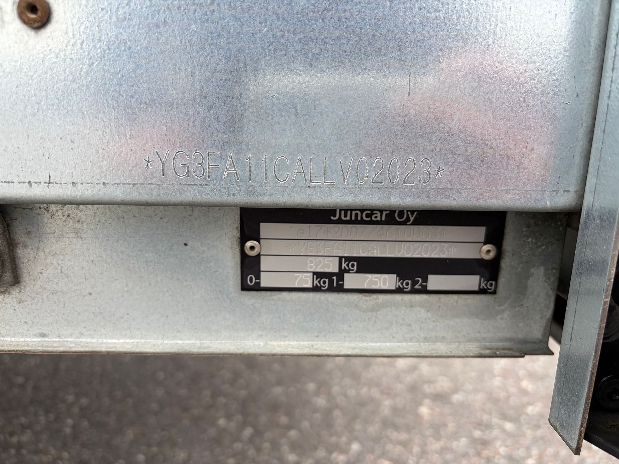 Image 10/12