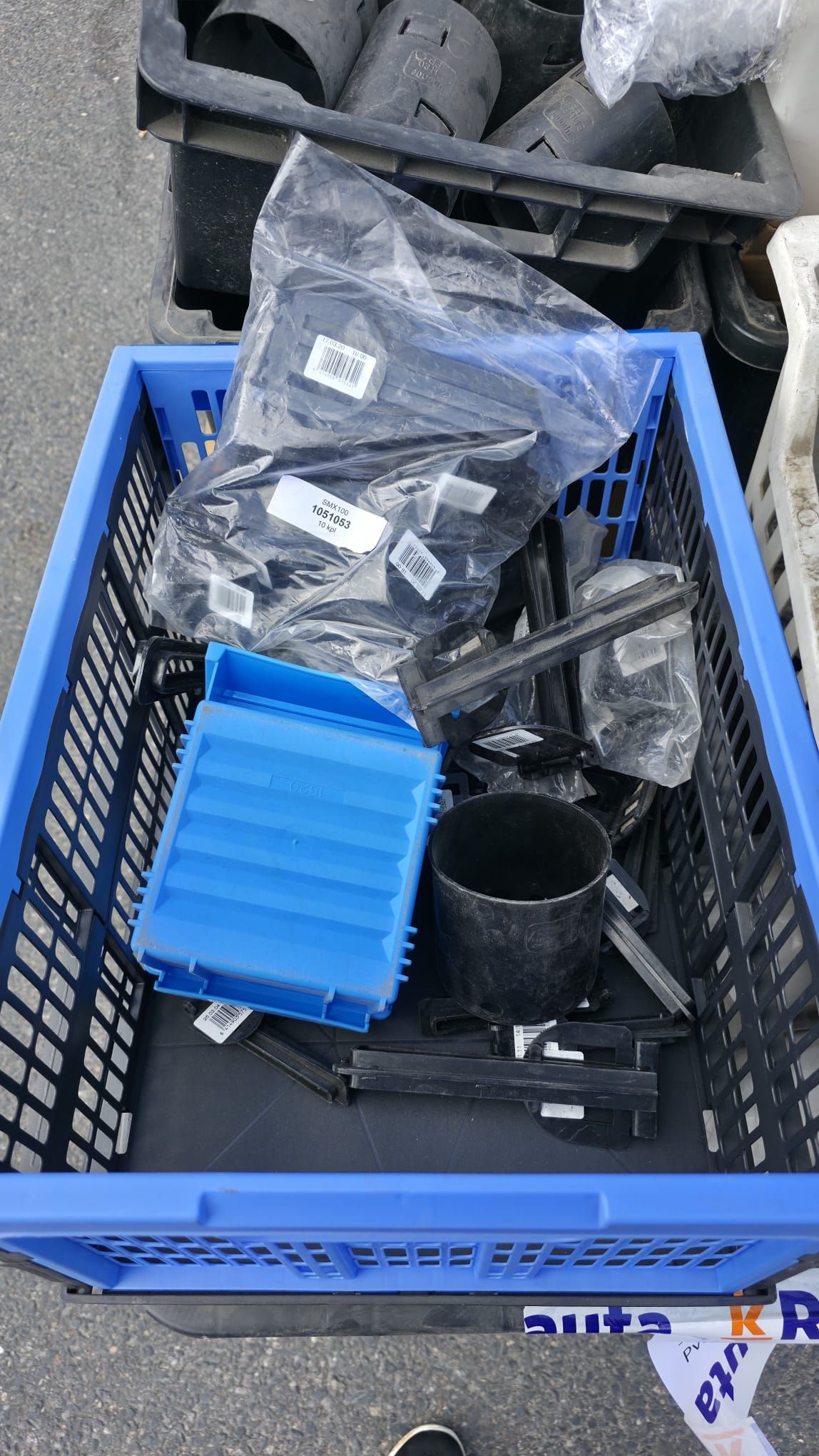 Image 4/5