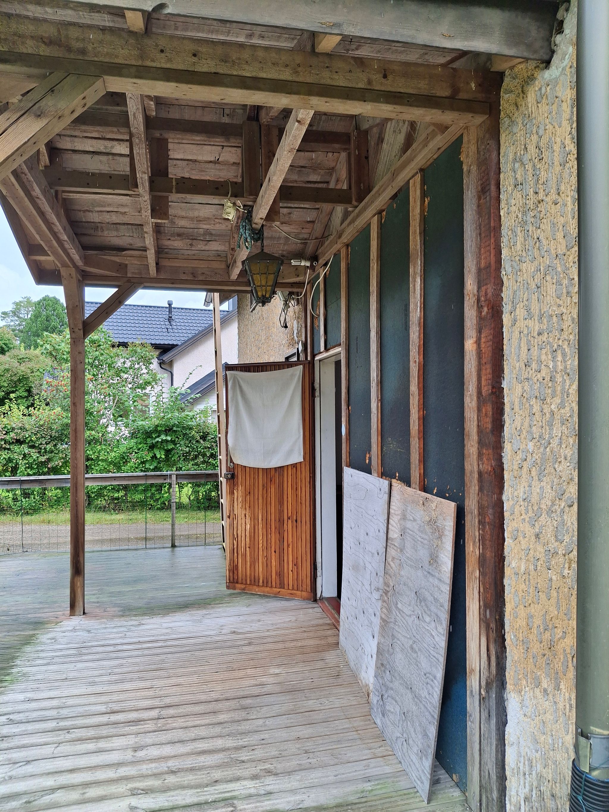 Image 18/70