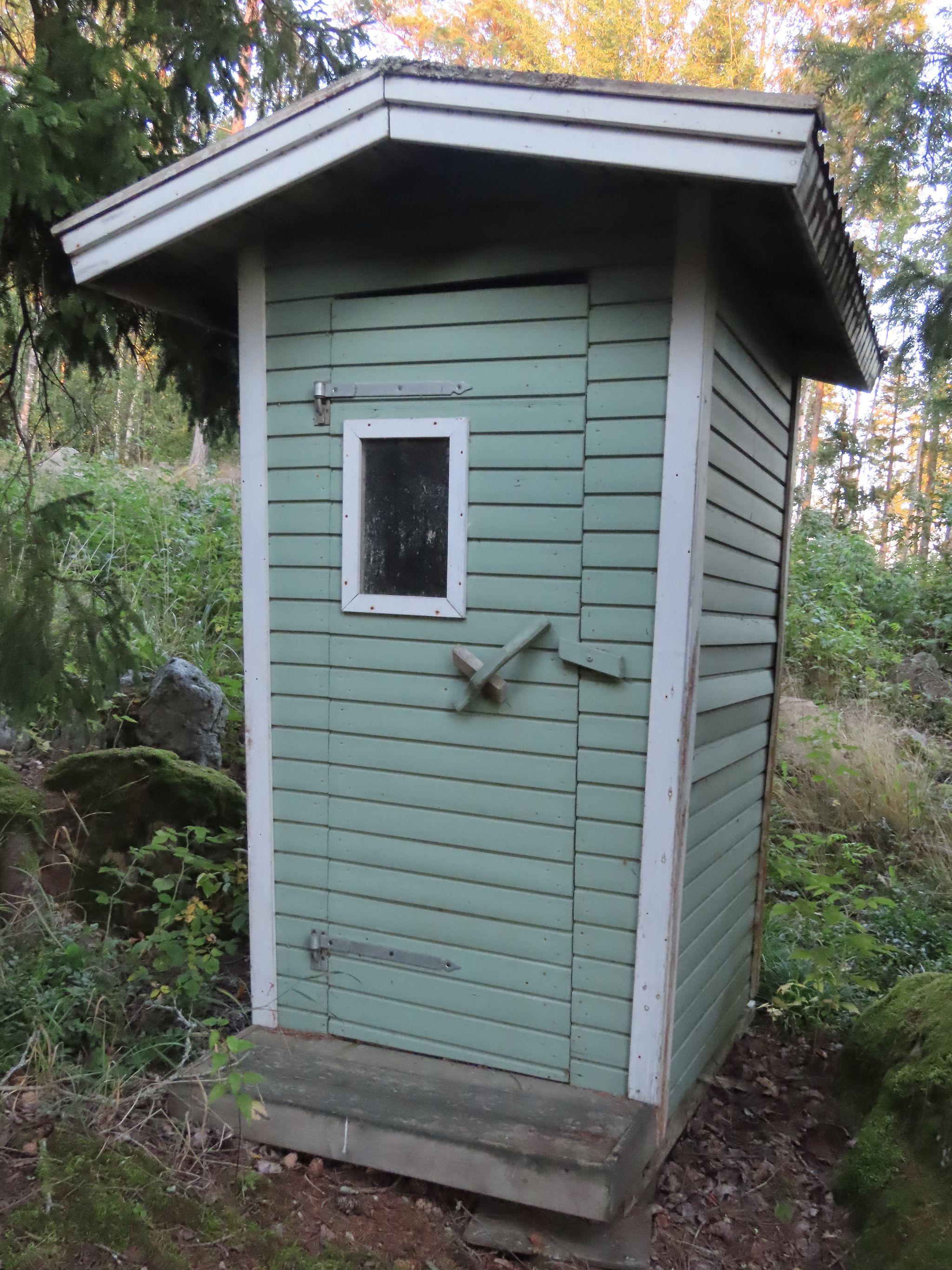 Image 1/4