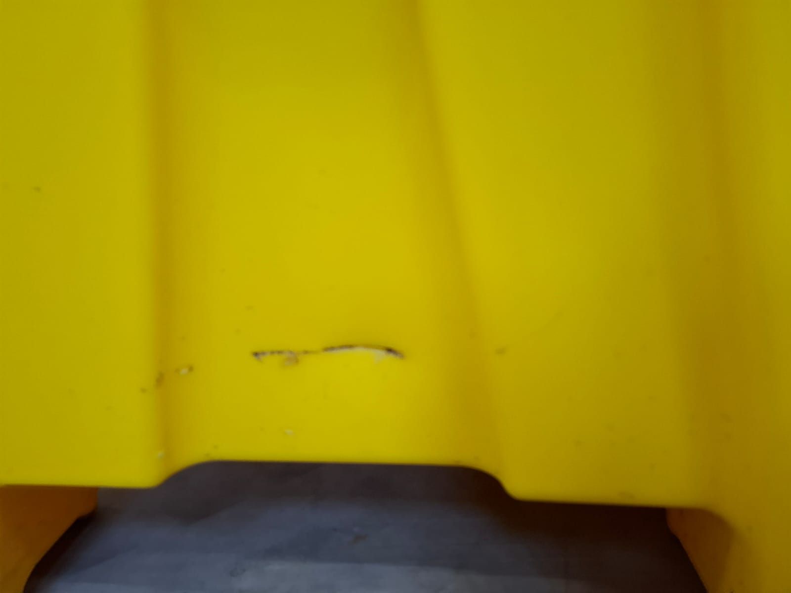 Image 5/10