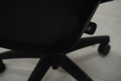 Image 7/12