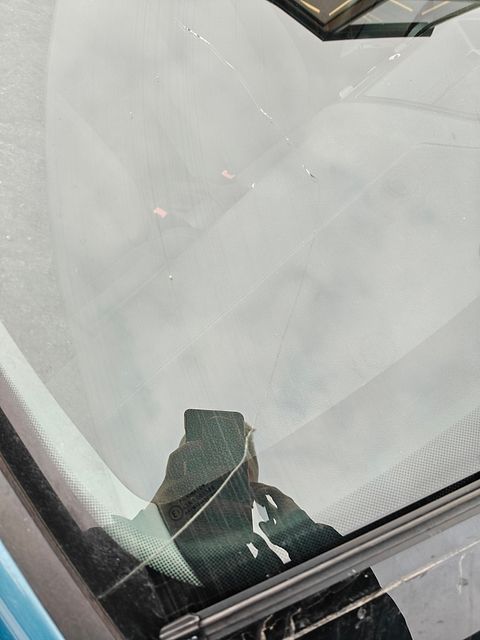 Image 12/24