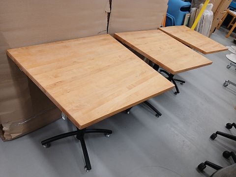 Image 1/6
