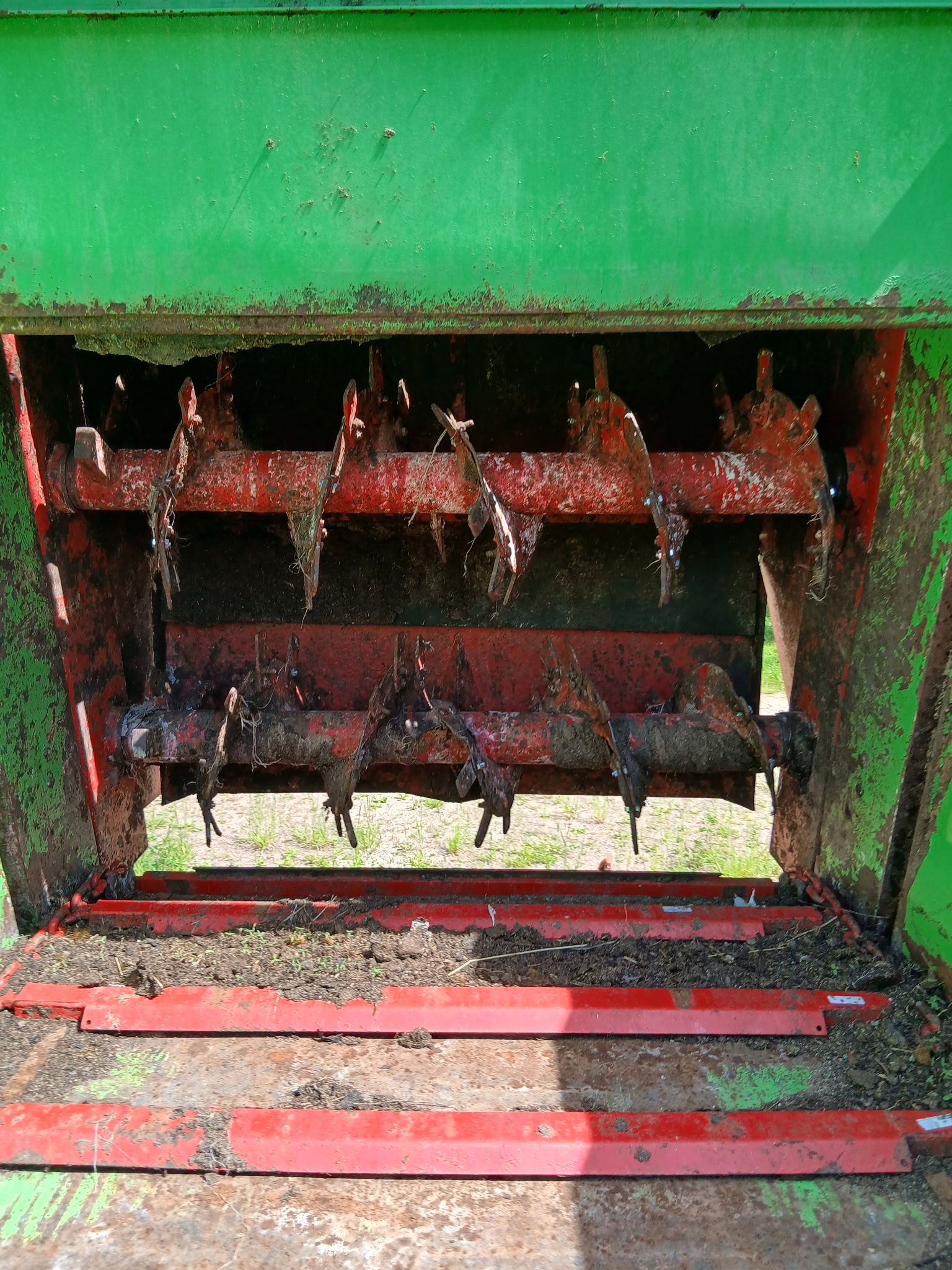 Image 8/9
