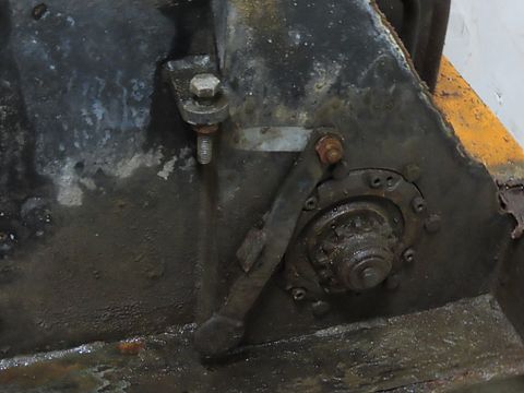 Image 6/6