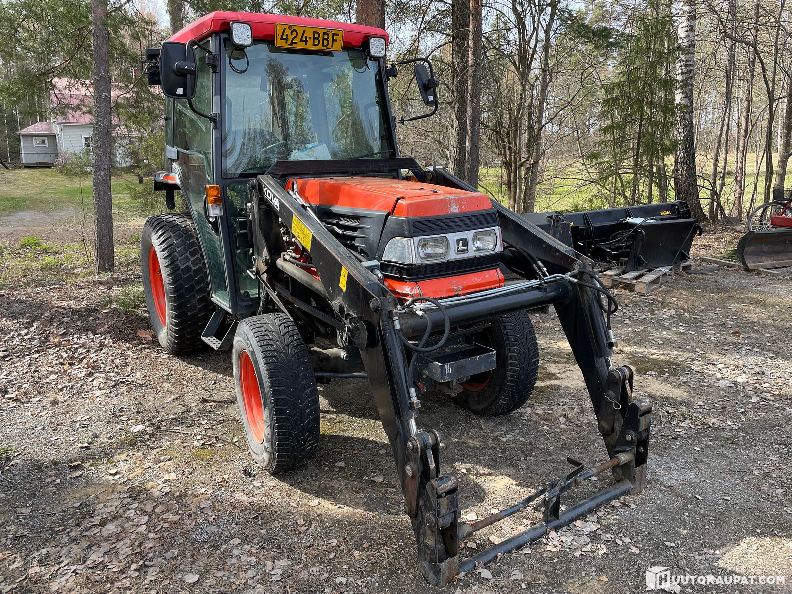 Kiinteistötraktori: Kubota L3600 4WD 2003, Hartola | Huutokaupat.com