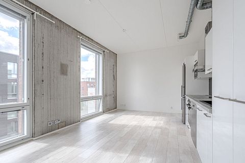 Image 10/21