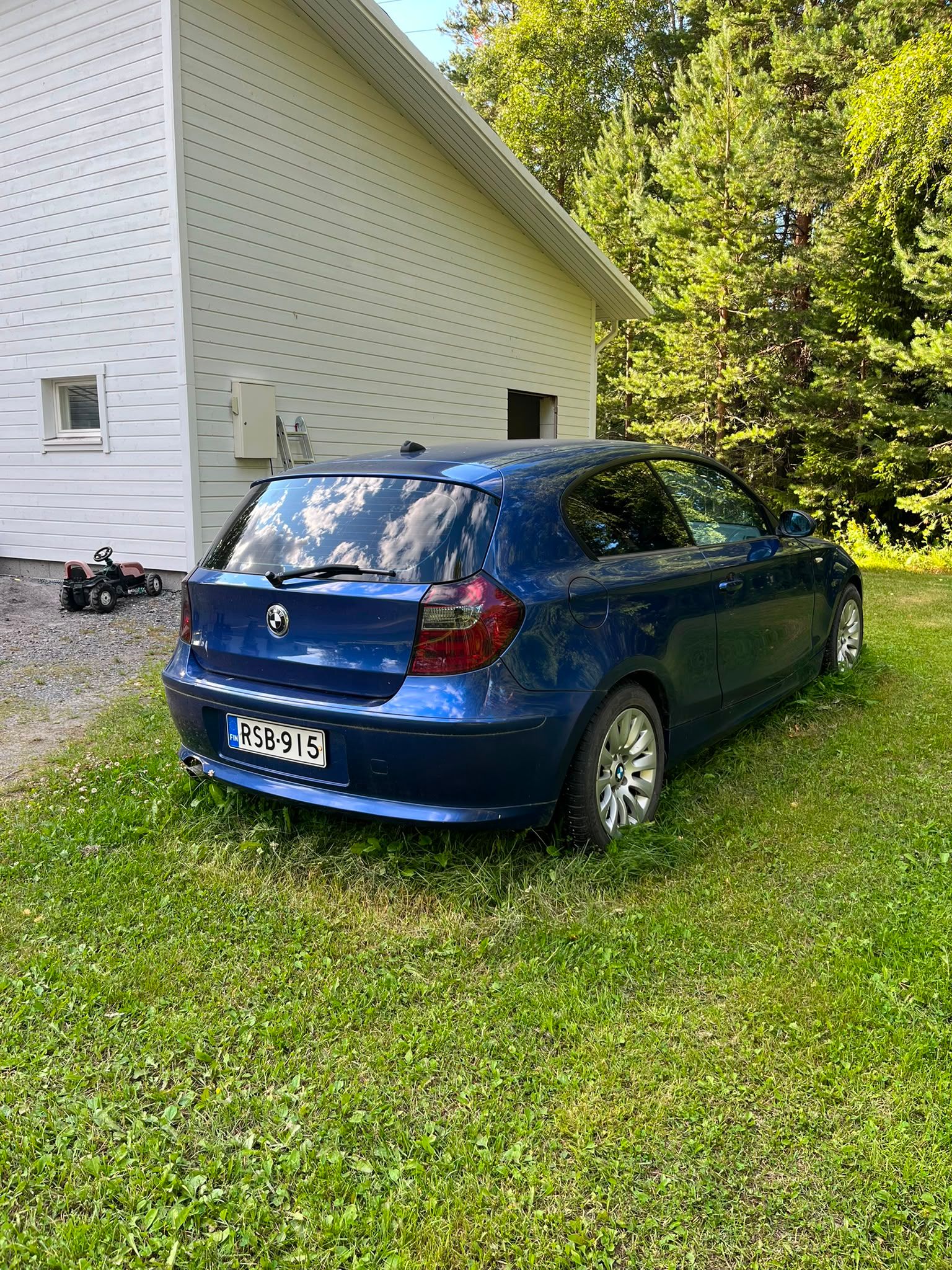 Image 2/13