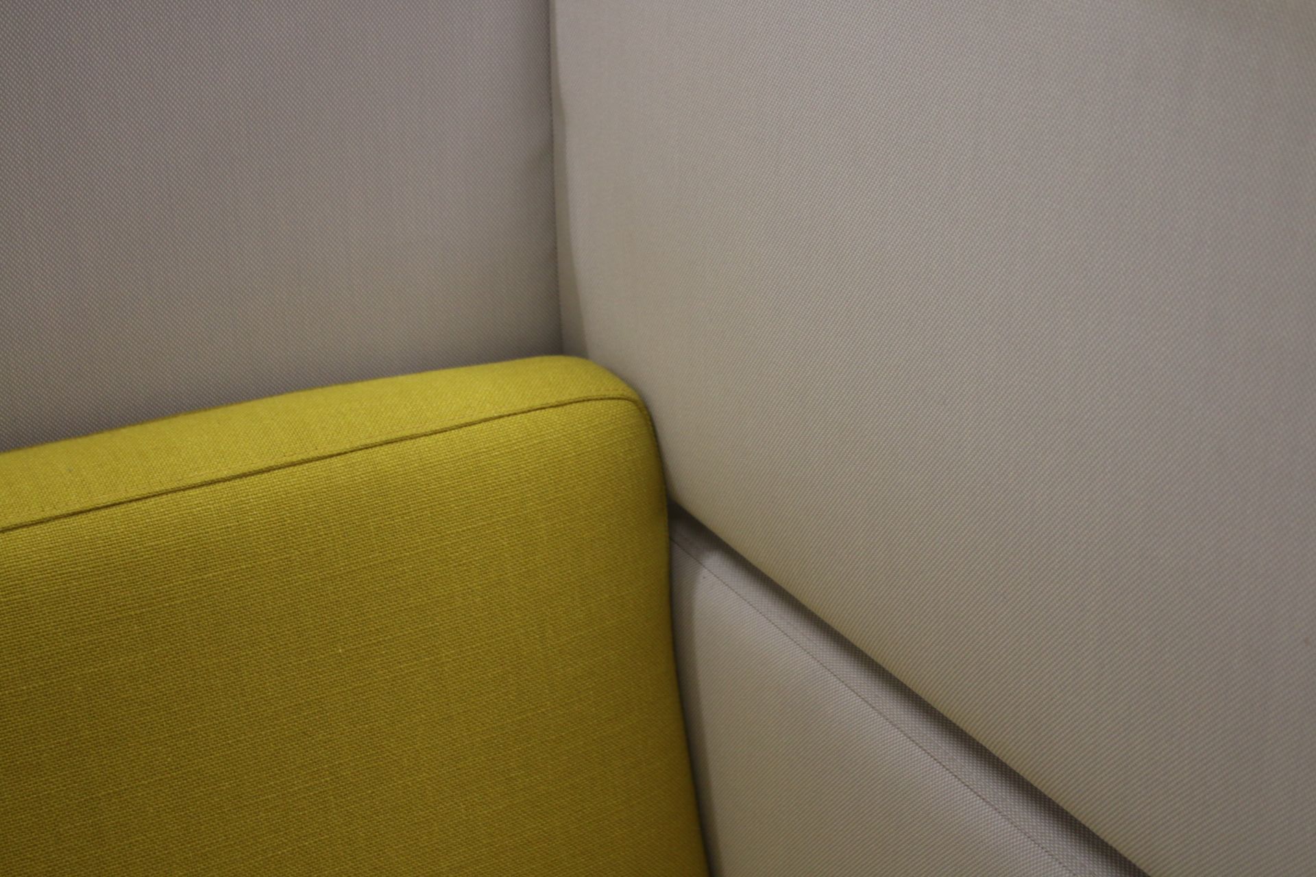 Image 7/10