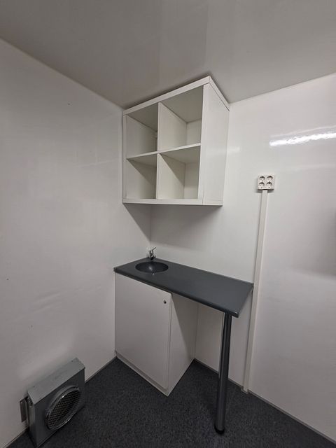 Image 19/26
