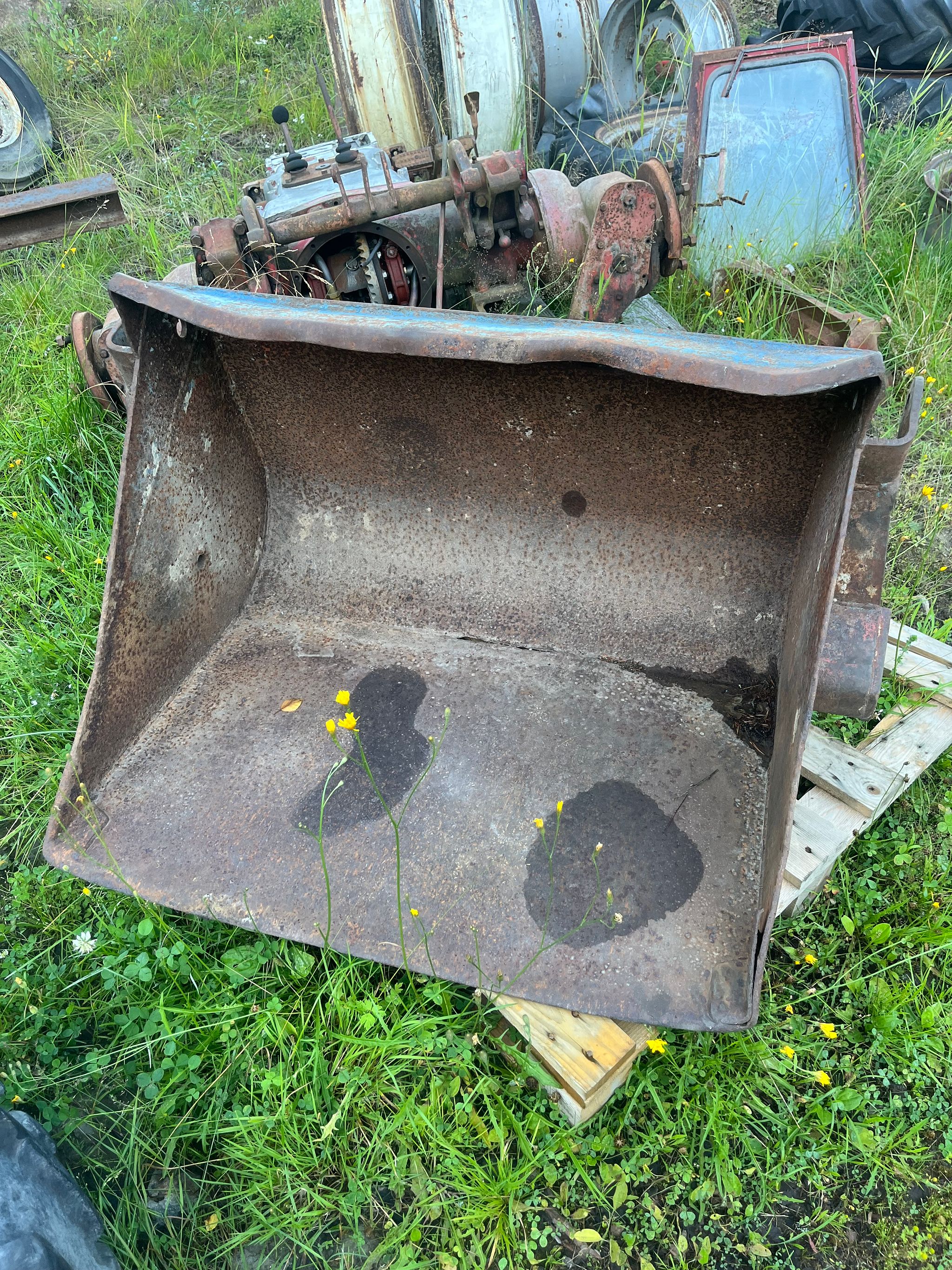 Image 6/6