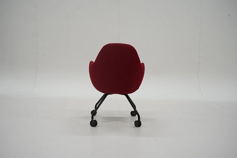 Image 5/8