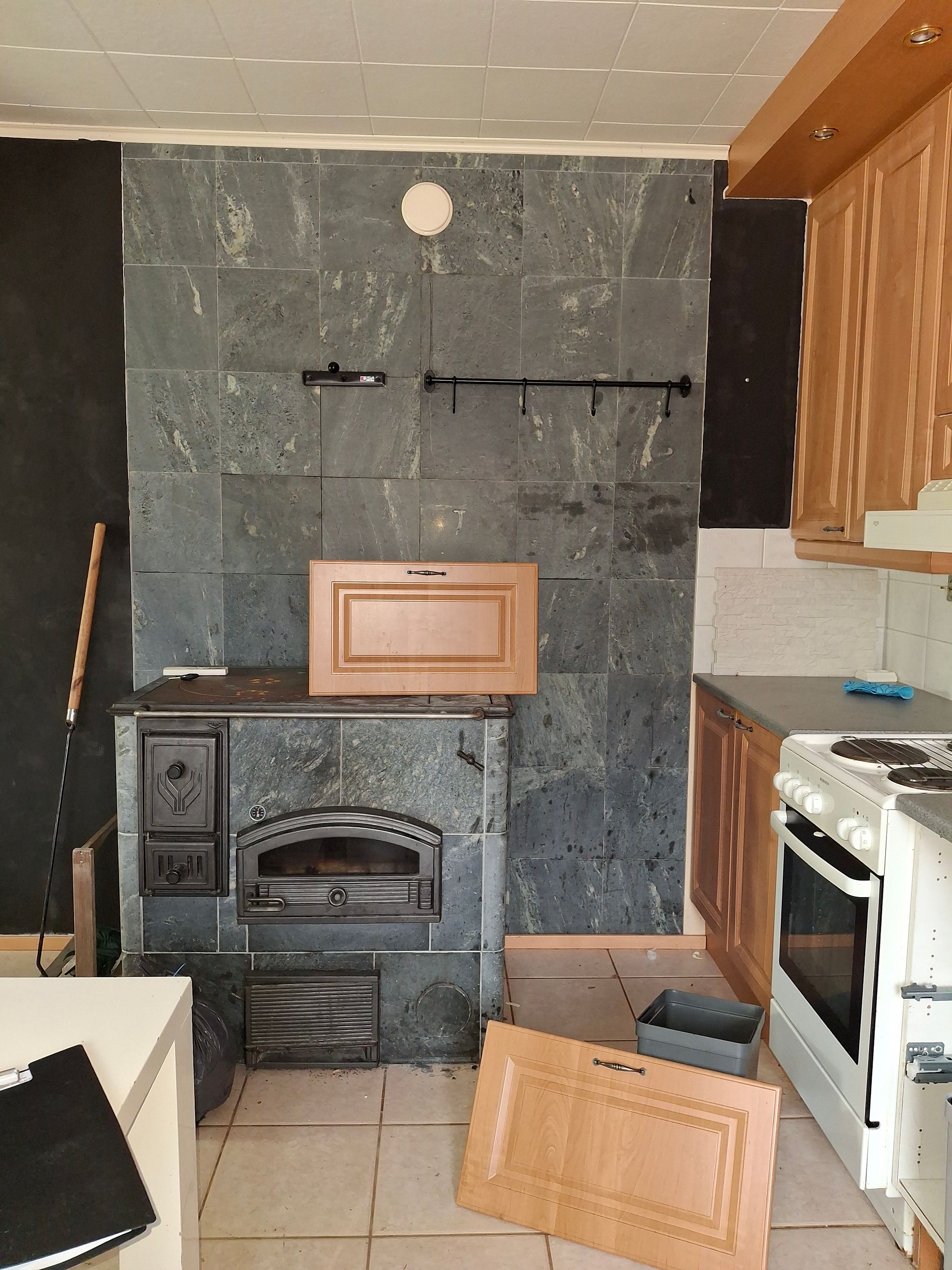 Image 7/40