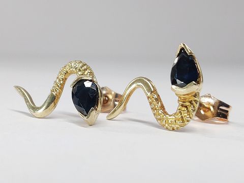 Image 2/5