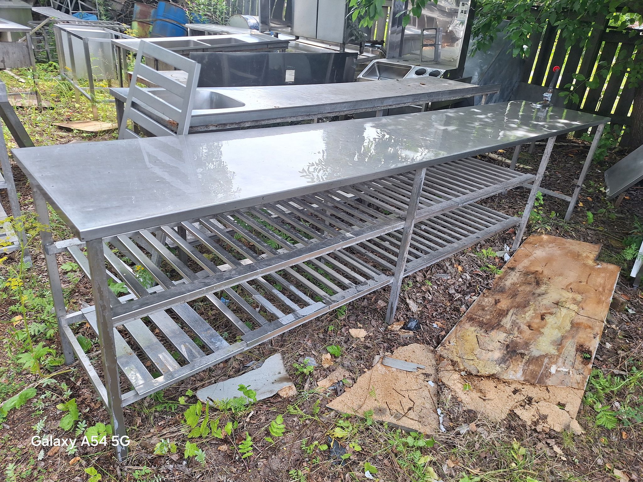 Image 1/8