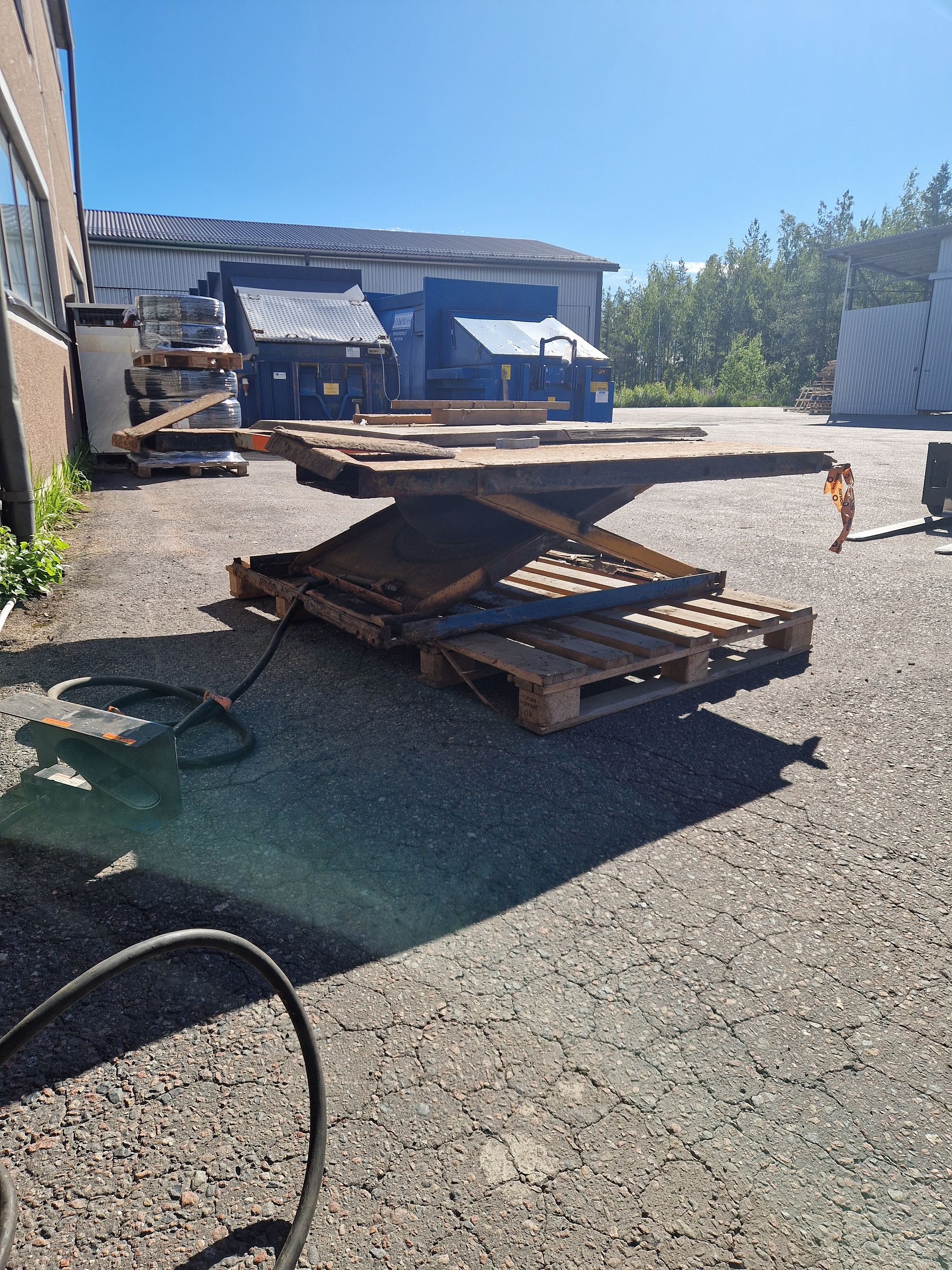 Kuva 1/7