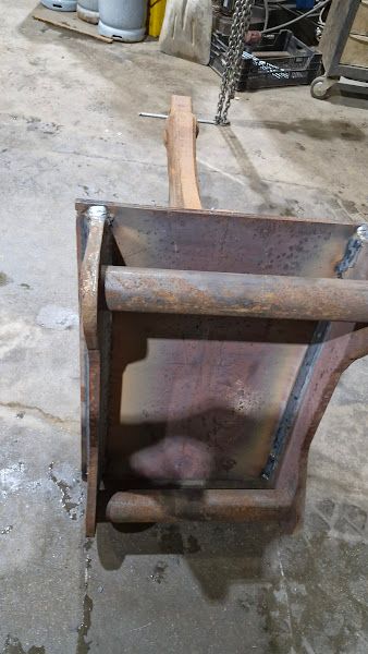 Image 10/12