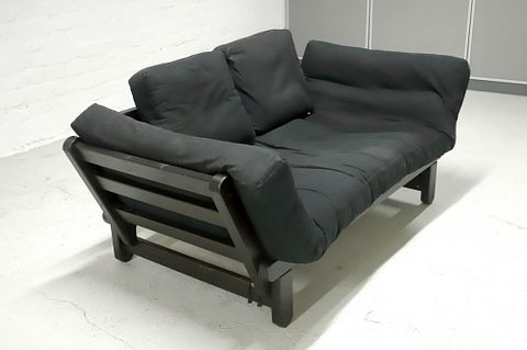 Image 2/15