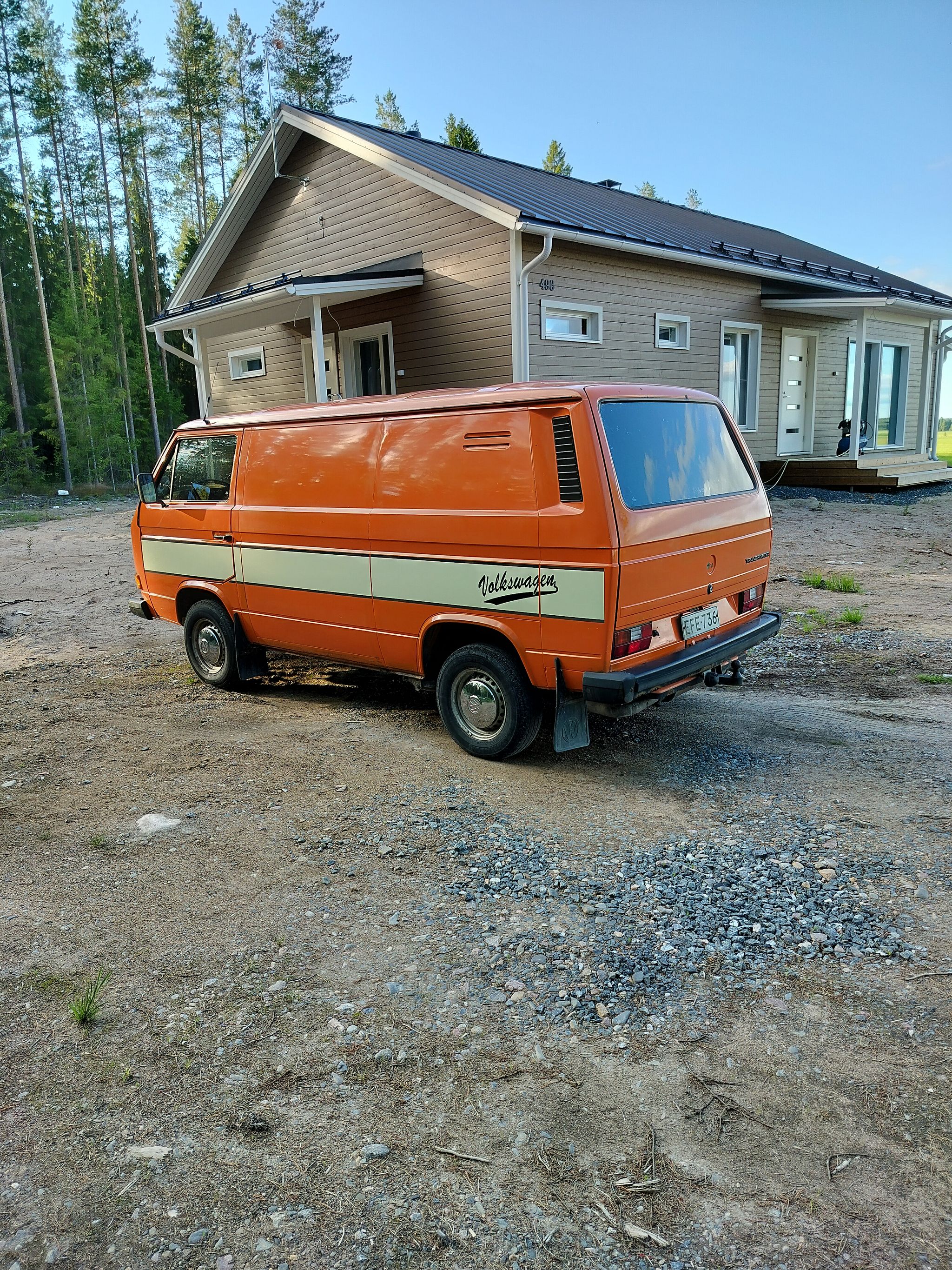 Image 2/10