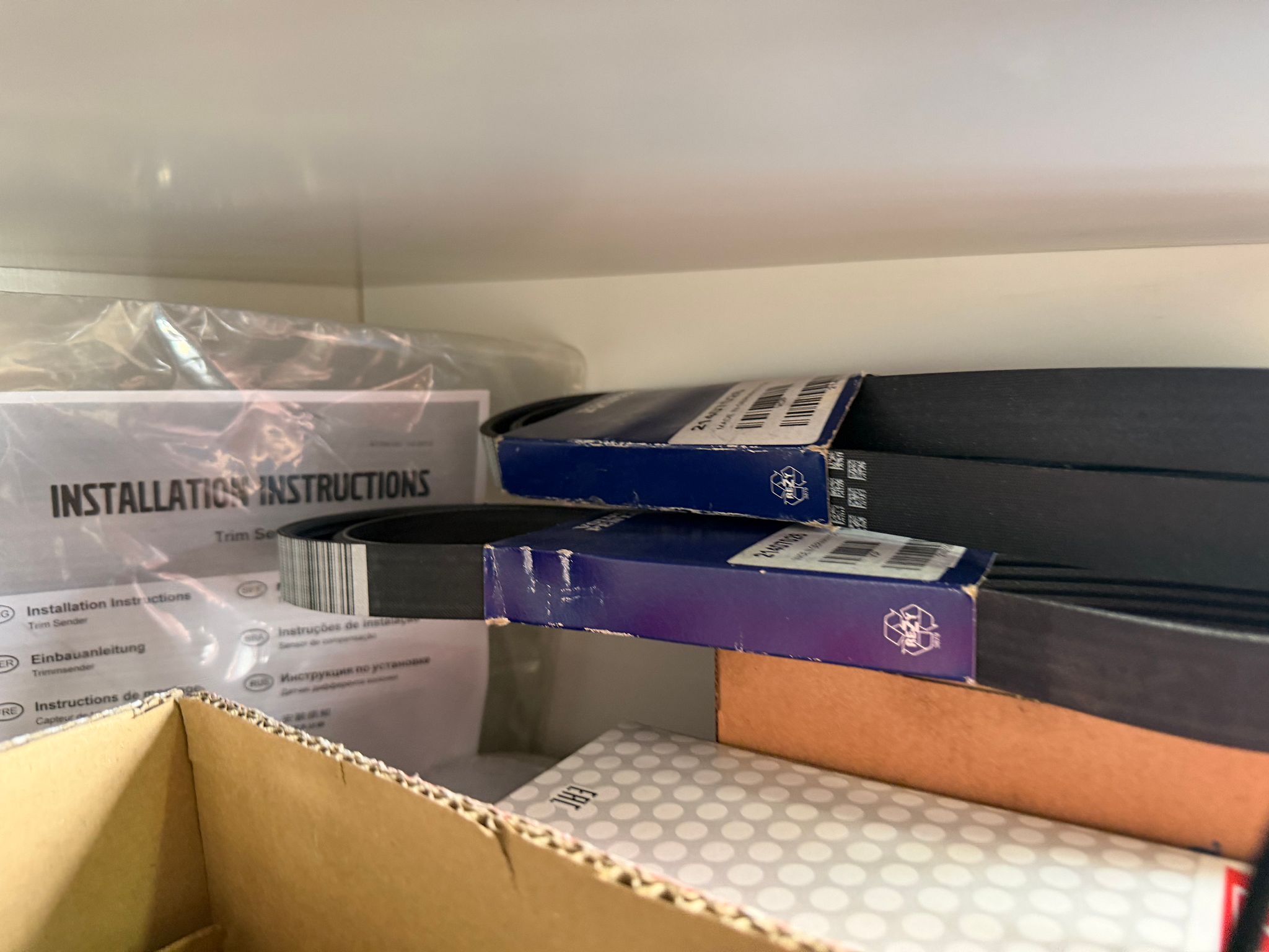 Image 4/5