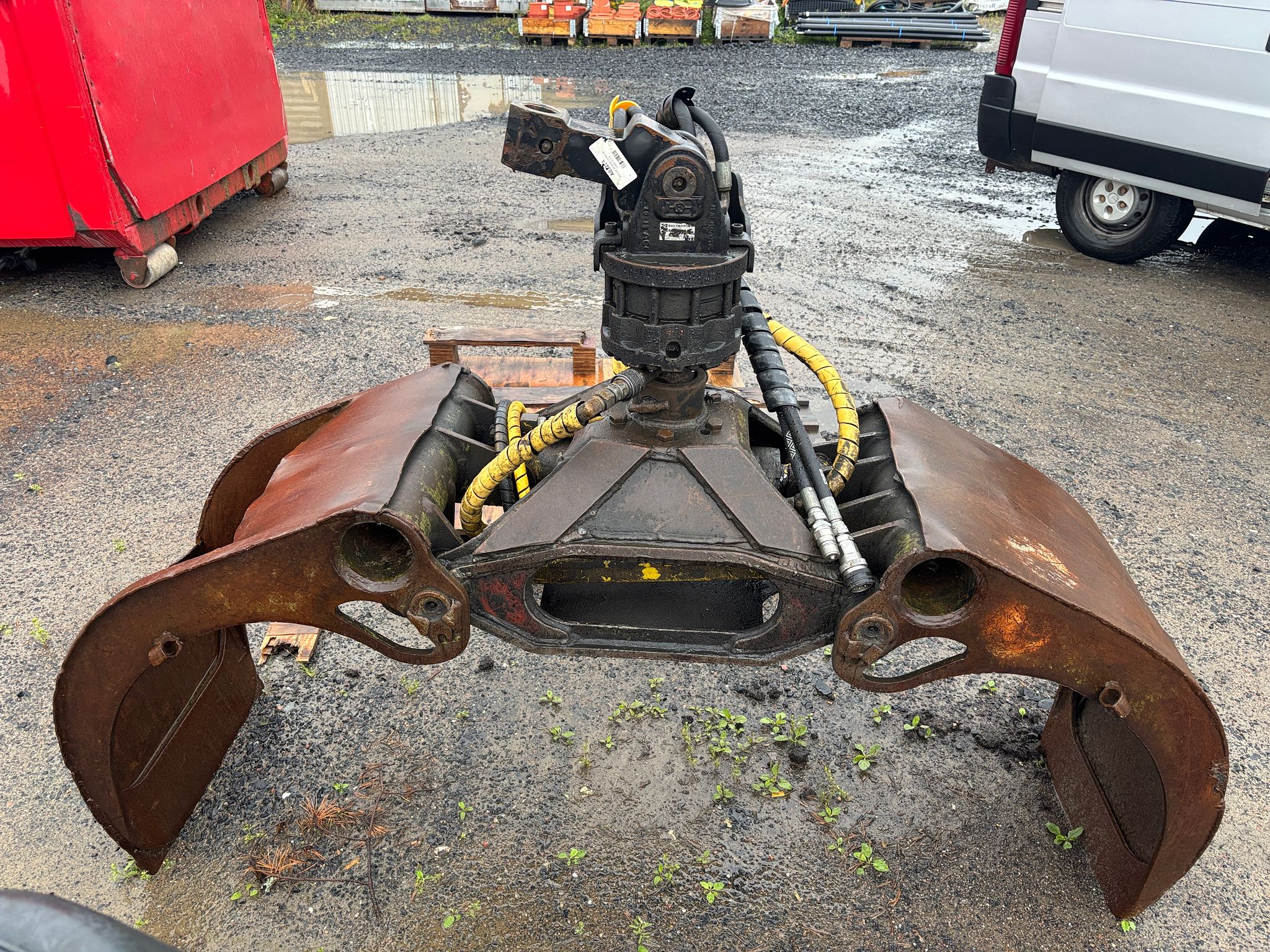 Image 2/6
