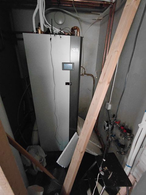 Image 6/26