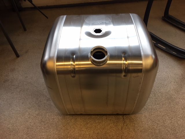 Image 1/4