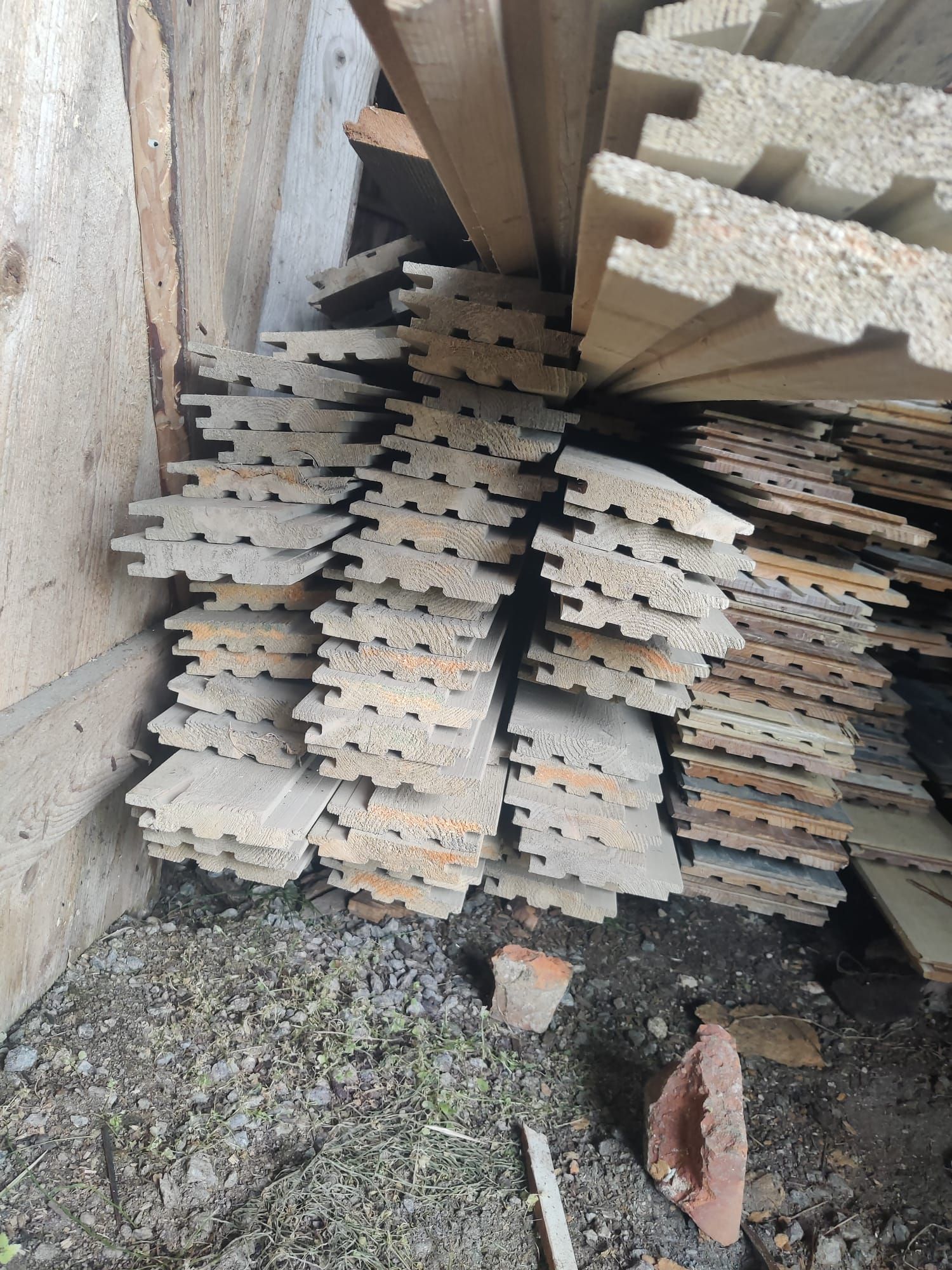 Image 9/10
