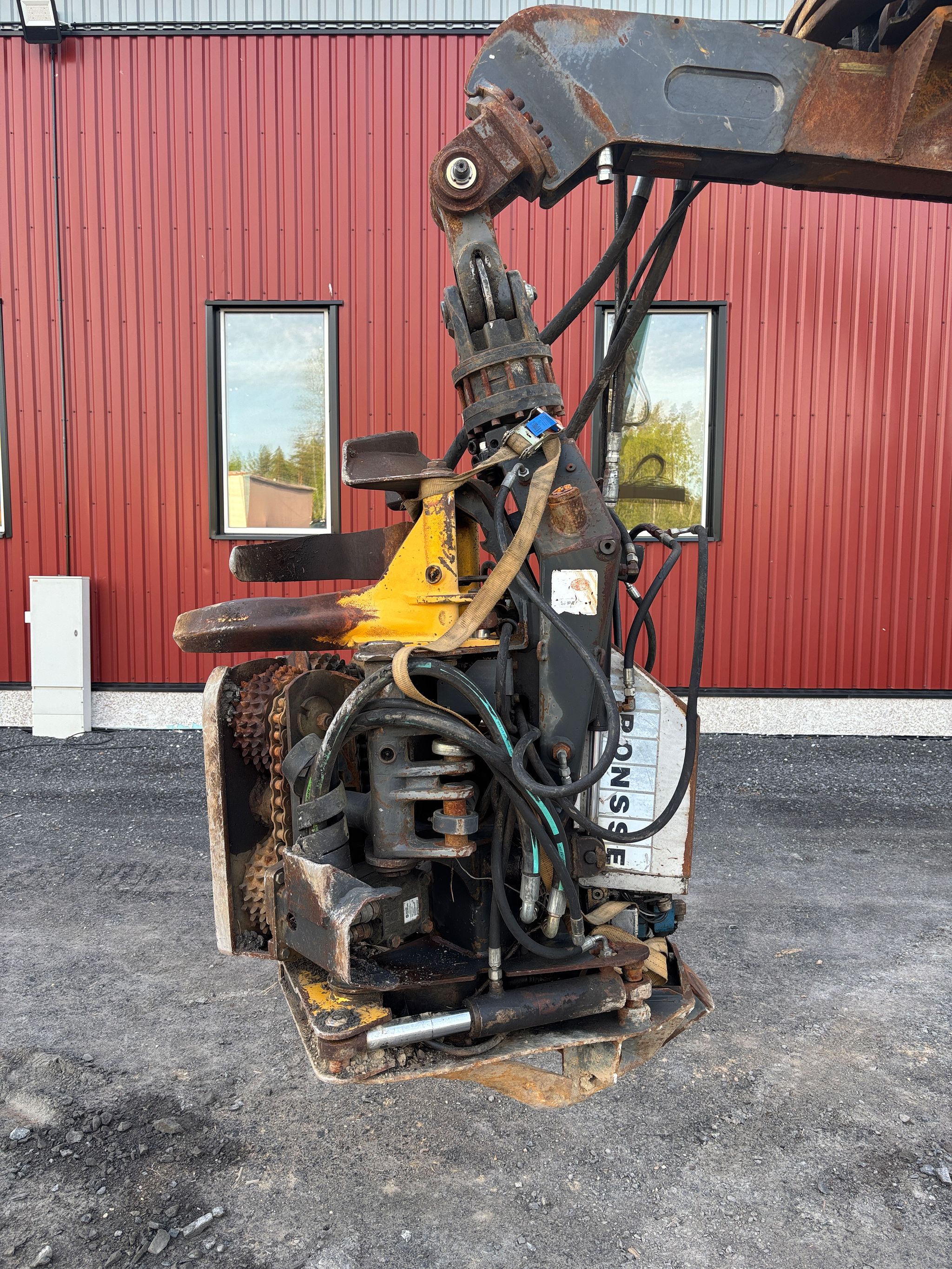 Image 6/7