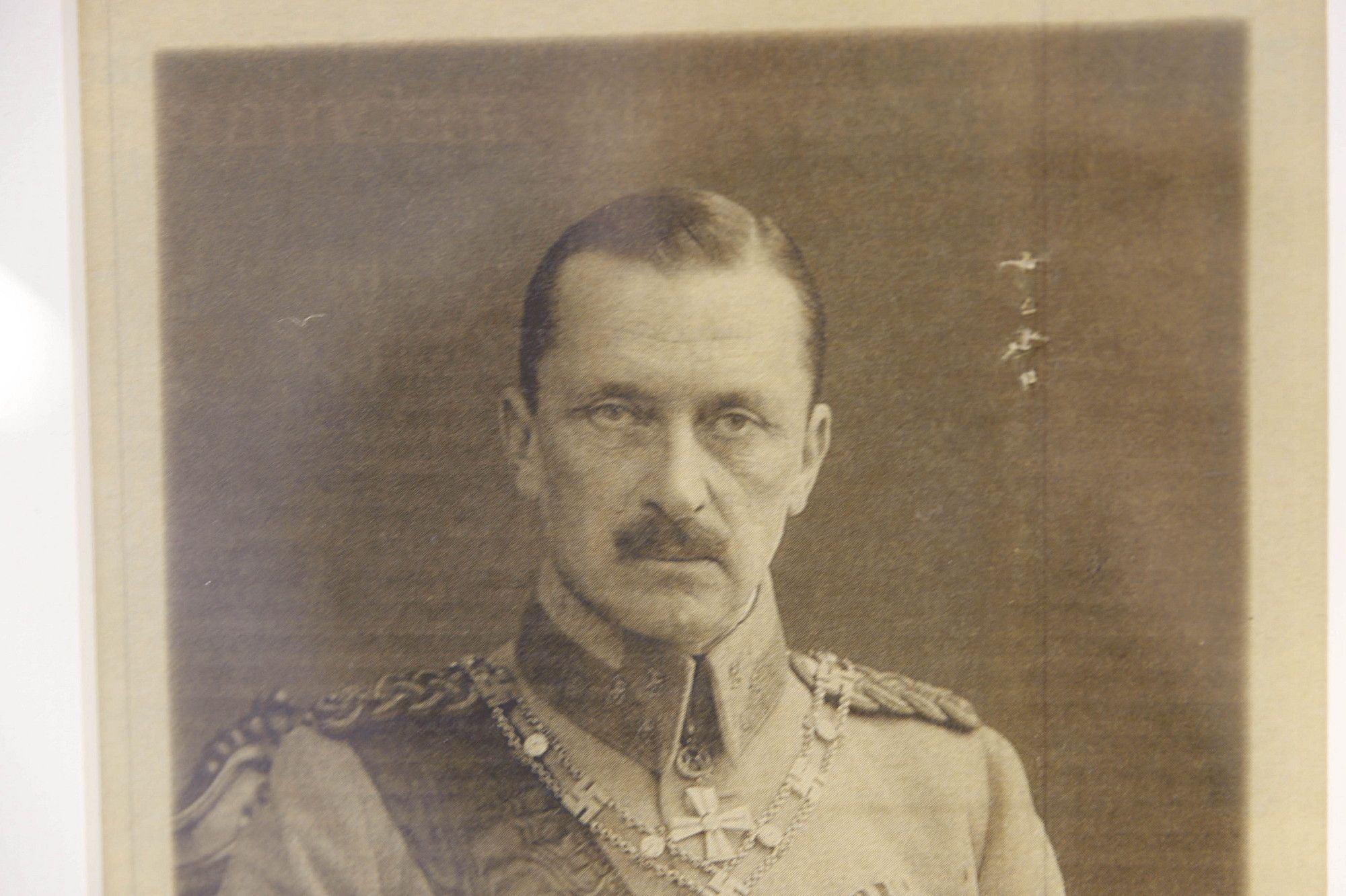 Image 3/13
