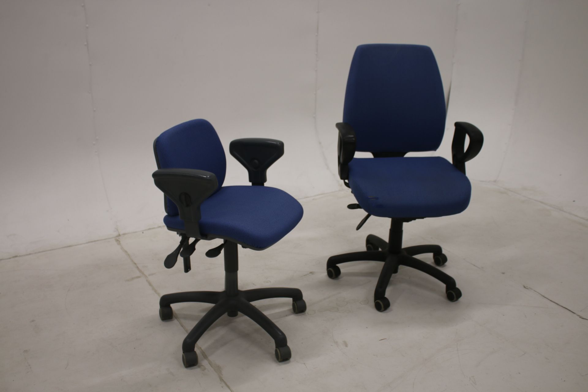 Image 2/10