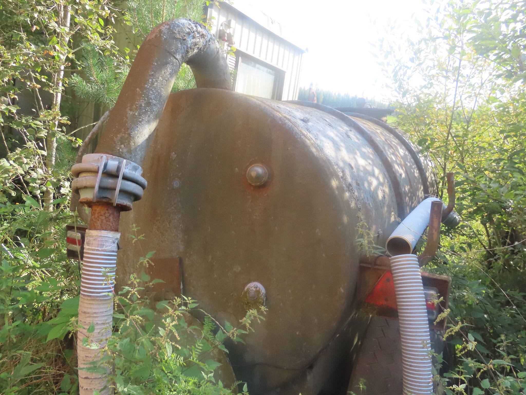 Image 7/9