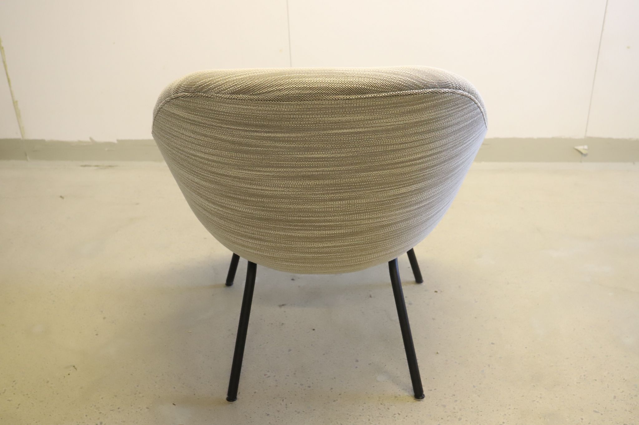 Image 11/18