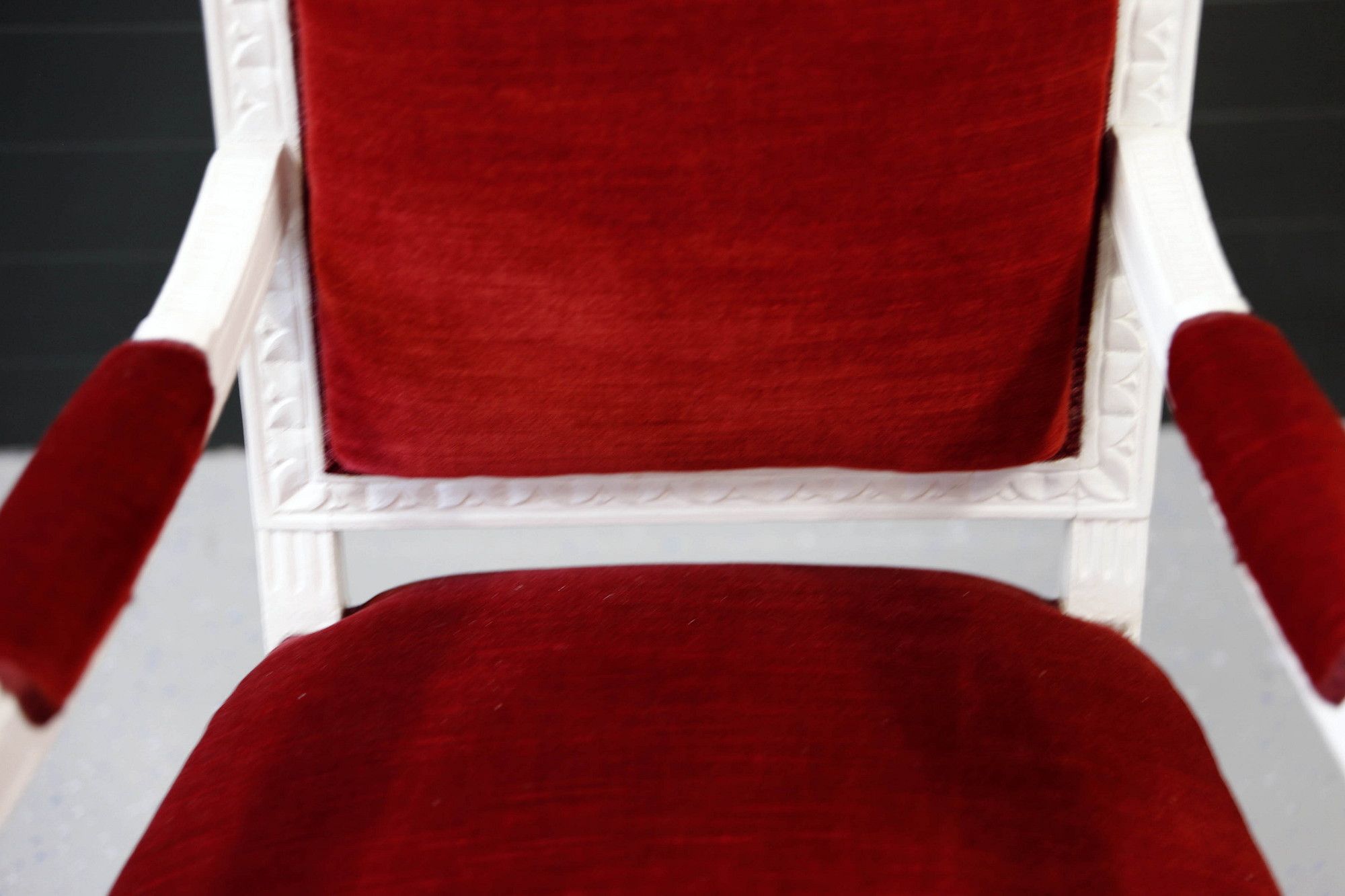 Image 10/24