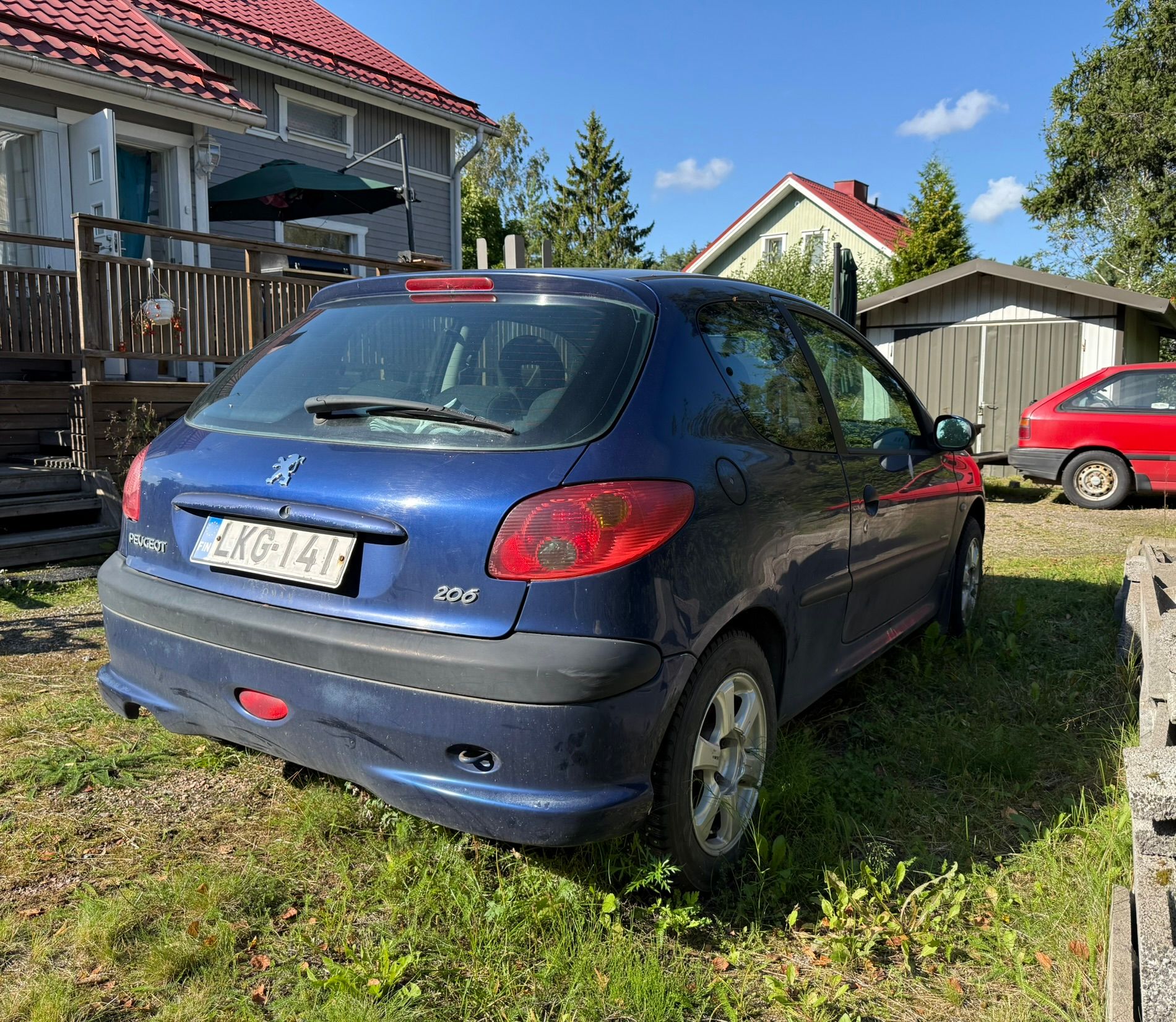 Image 4/19