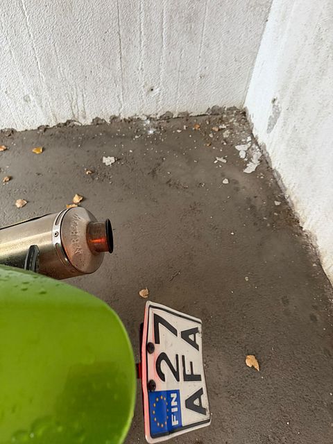 Image 6/7