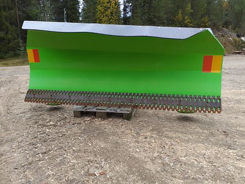 Image 4/4