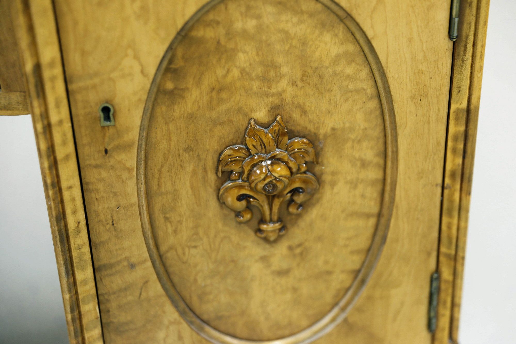 Image 27/40
