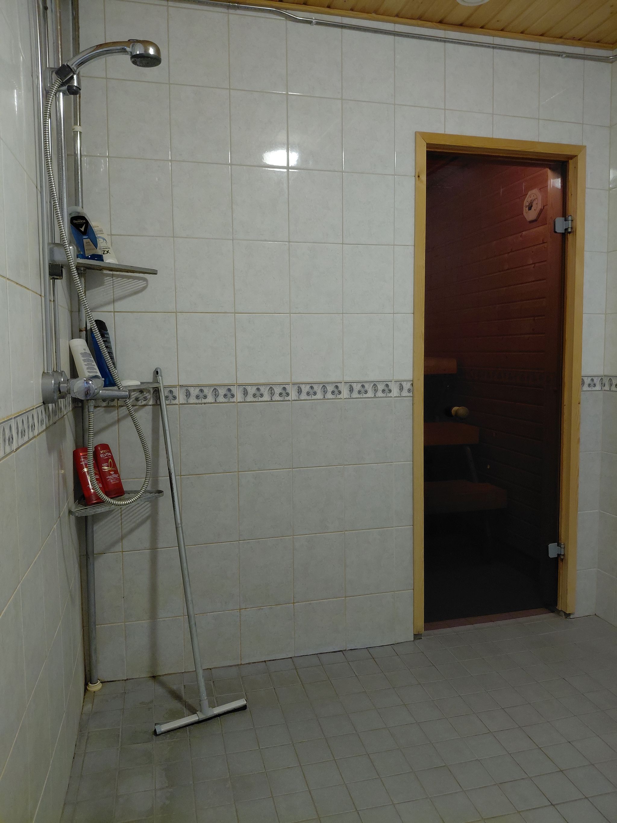 Image 20/49