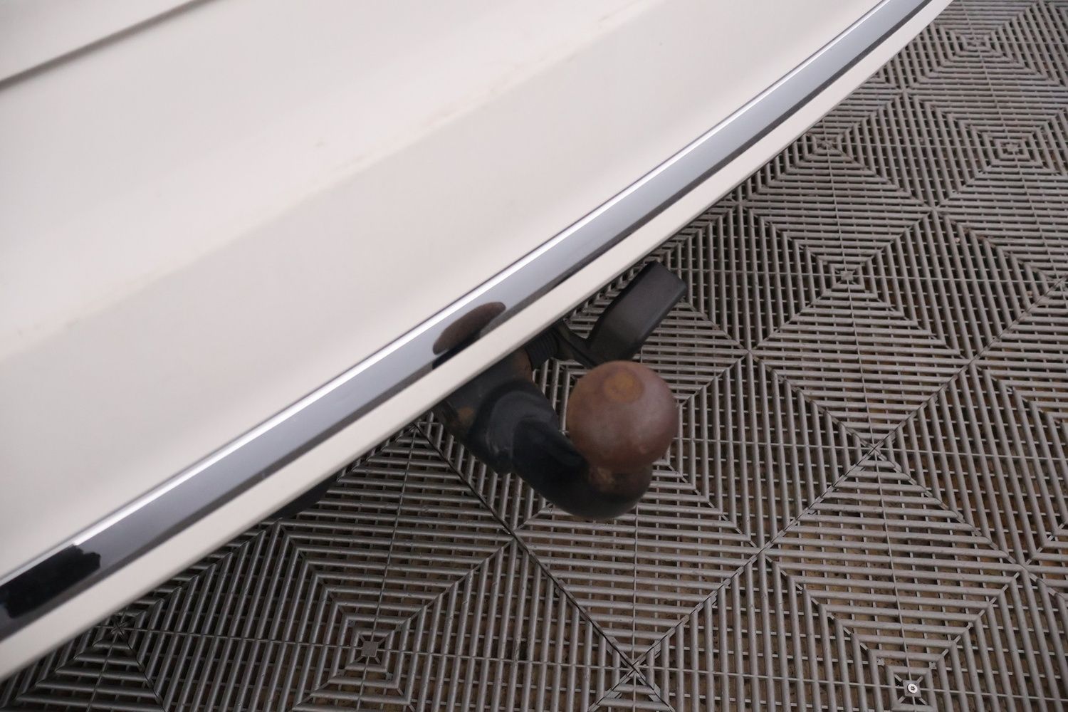 Image 25/44