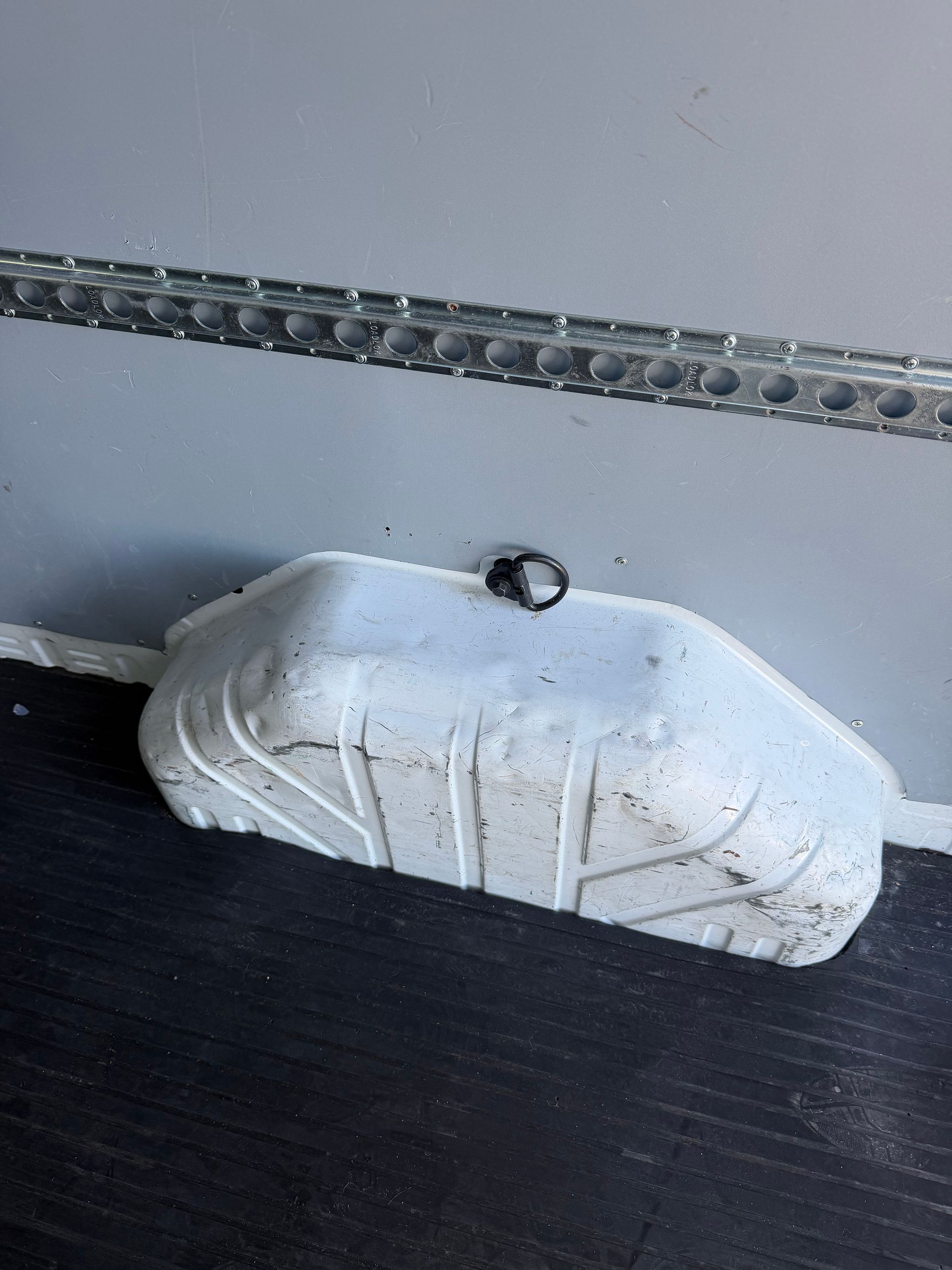 Image 32/44