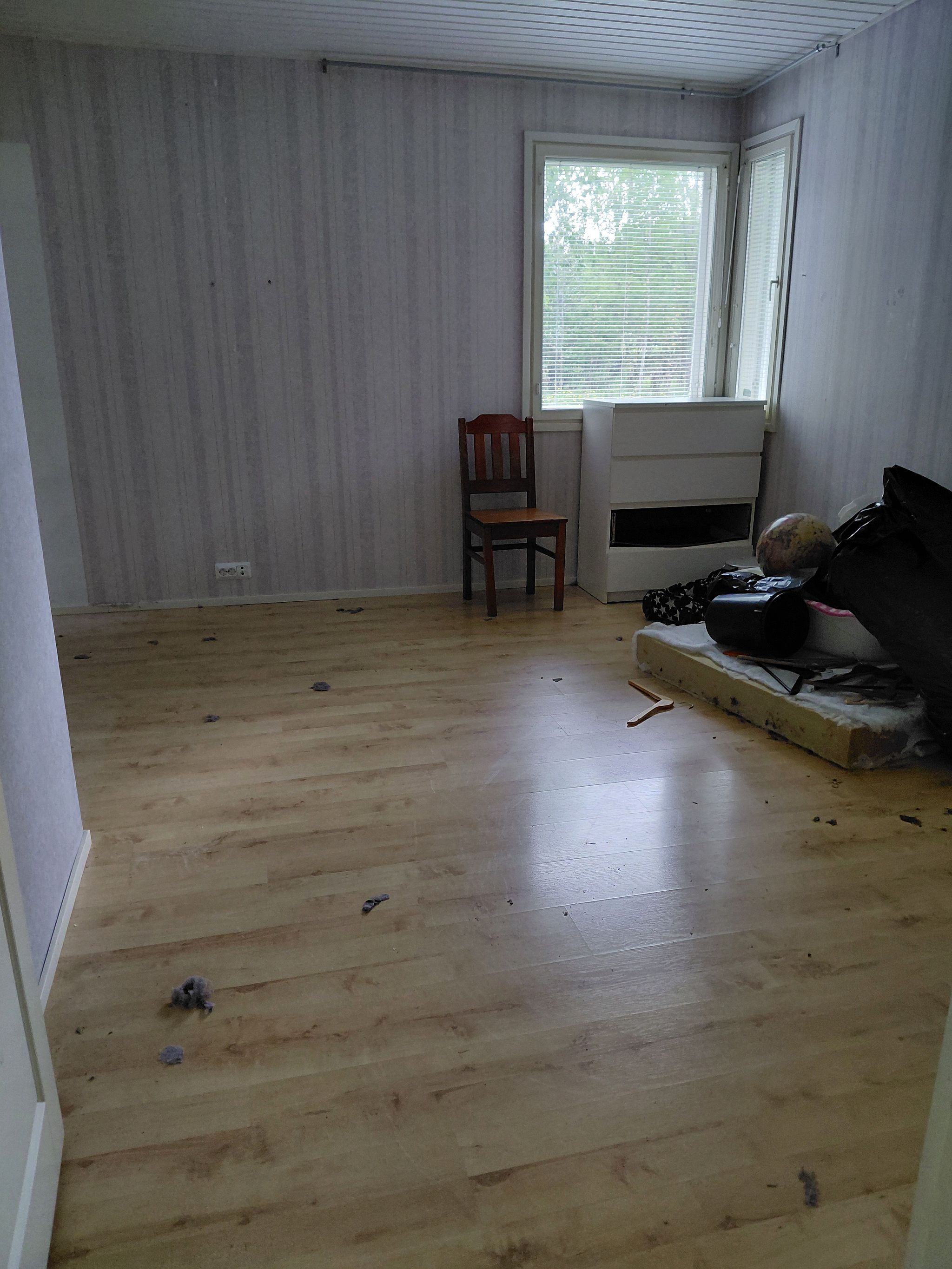 Image 25/46