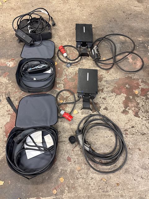 Image 1/11