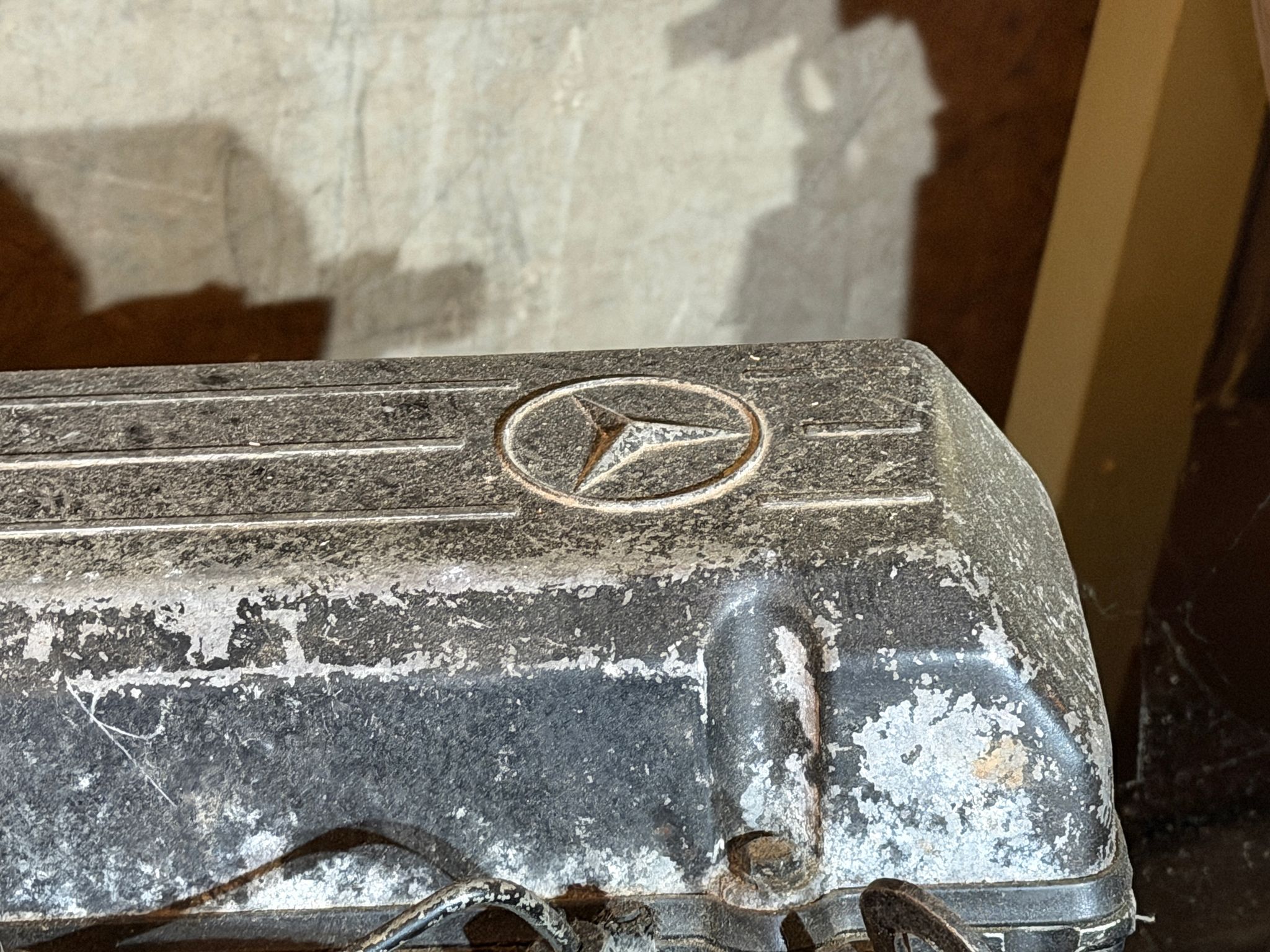 Image 6/25