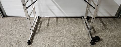 Image 7/17